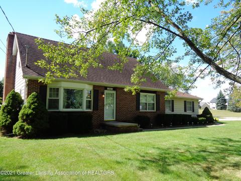 13002 Shadybrook Ln, Dewitt, MI 48820 photo 1