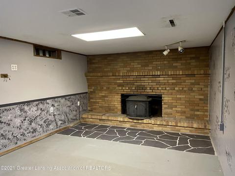 15547 Webster Rd, Bath, MI 48808 photo 10