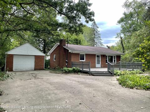 15547 Webster Rd, Bath, MI 48808 photo 1