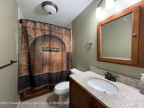 15547 Webster Rd, Bath, MI 48808 photo 9