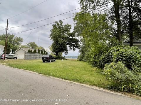 15547 Webster Rd, Bath, MI 48808 photo 17