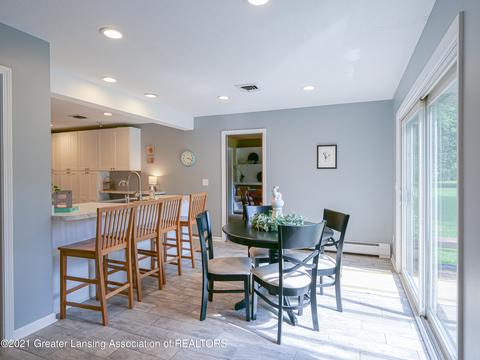1302 James Ave, Williamston, MI 48895 photo 11