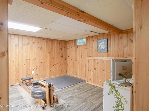 1302 James Ave, Williamston, MI 48895 photo 33