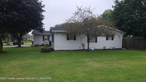 120 Norton Gibbs Dr, Ithaca, MI 48847 photo 3