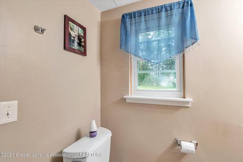 4083 W Herbison Rd, Dewitt, MI 48820 photo 18
