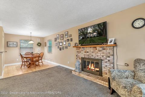 4083 W Herbison Rd, Dewitt, MI 48820 photo 9