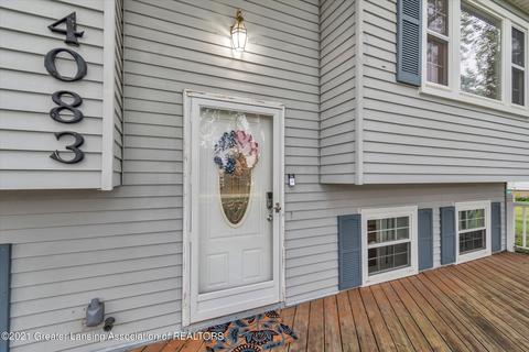 4083 W Herbison Rd, Dewitt, MI 48820 photo 4
