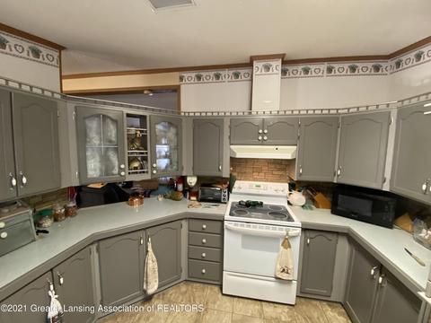 5605 High St, Bath, MI 48808 photo 13