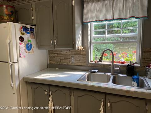 5605 High St, Bath, MI 48808 photo 14
