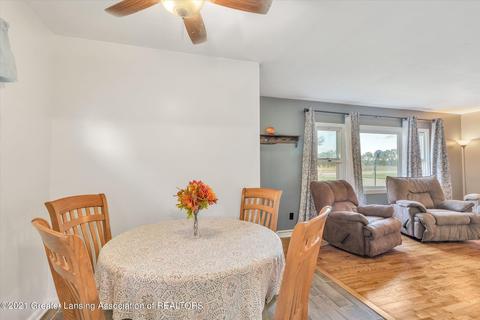 2082 E Alward Rd, Dewitt, MI 48820 photo 11