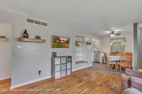2082 E Alward Rd, Dewitt, MI 48820 photo 9
