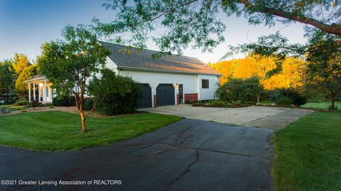 2904 Ohanlon Ct, Williamston, MI 48895 photo 4