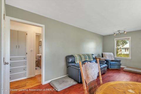 817 Mitchell Ave, Lansing, MI 48917 photo 10