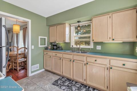 817 Mitchell Ave, Lansing, MI 48917 photo 13