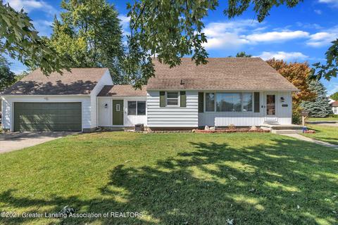 817 Mitchell Ave, Lansing, MI 48917 photo 4