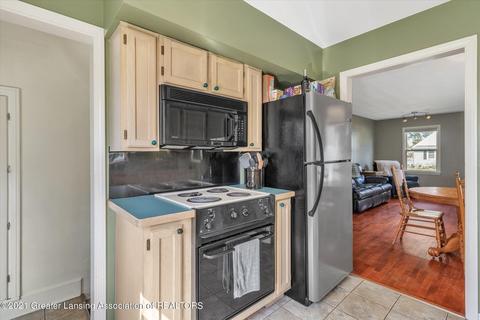 817 Mitchell Ave, Lansing, MI 48917 photo 11