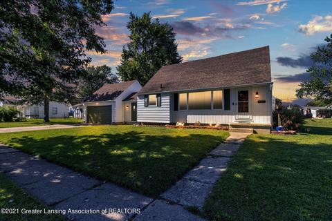 817 Mitchell Ave, Lansing, MI 48917 photo 2