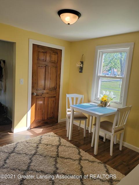 540 E Cavanaugh Rd, Lansing, MI 48910 photo 16