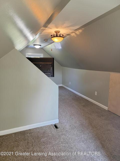 540 E Cavanaugh Rd, Lansing, MI 48910 photo 26
