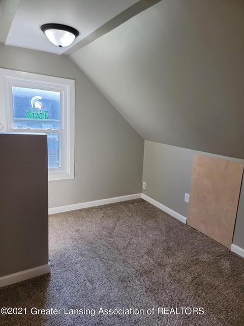 540 E Cavanaugh Rd, Lansing, MI 48910 photo 27