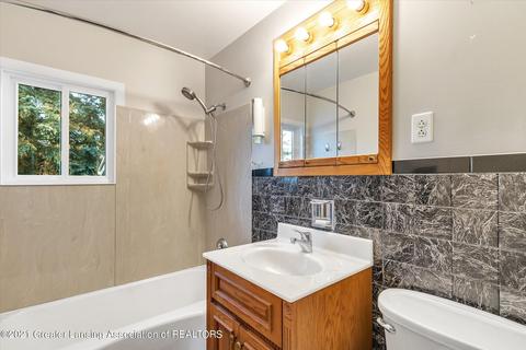 519 Iris Ave, Lansing, MI 48917 photo 14