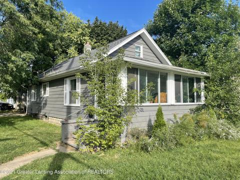 1001 Hapeman St, Lansing, MI 48915 photo 1