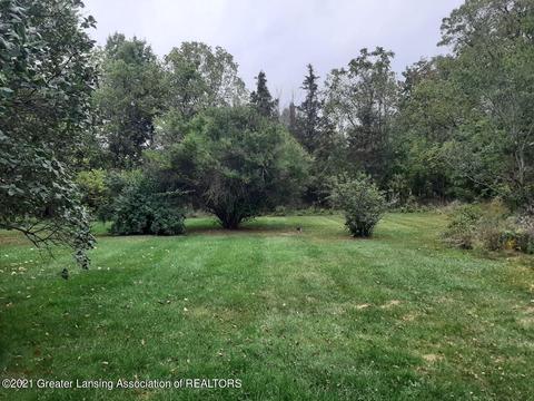 4355 Clise Rd, Bath, MI 48808 photo 4
