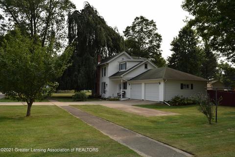 227 E First St, Perry, MI 48872 photo 3