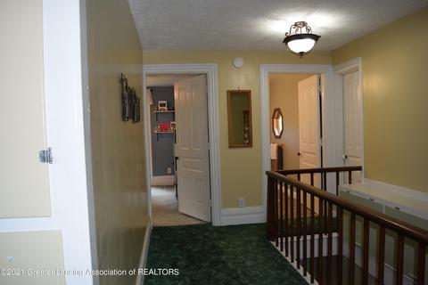 227 E First St, Perry, MI 48872 photo 17