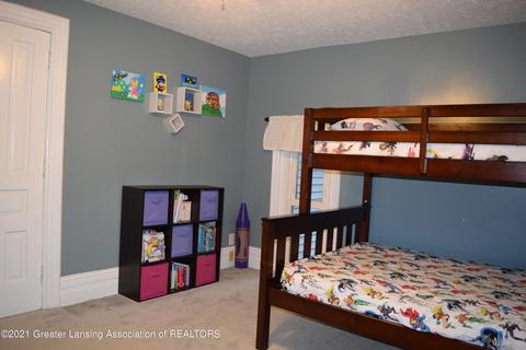 227 E First St, Perry, MI 48872 photo 22