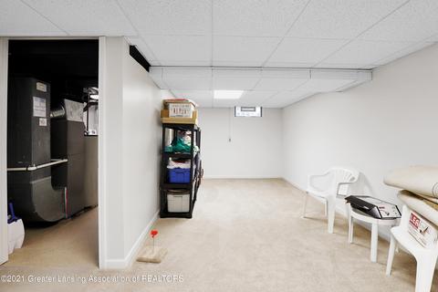 6301 Beechfield Dr, Lansing, MI 48911 photo 17