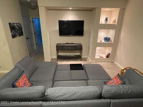7825 Ashbrook Dr, Haslett, MI 48840 photo 22