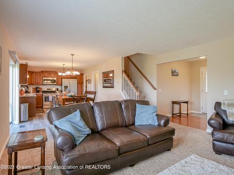 202 Ware St, Mason, MI 48854 photo 6