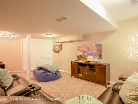 202 Ware St, Mason, MI 48854 photo 34