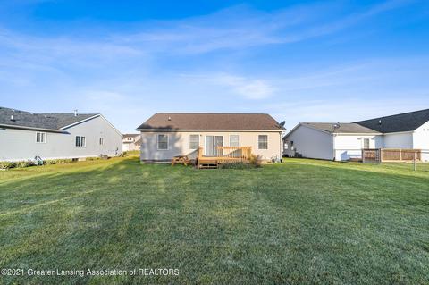 1352 Hosta Ct, Holt, MI 48842 photo 23