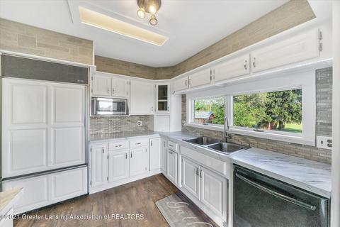 6550 Britton Rd, Perry, MI 48872 photo 21