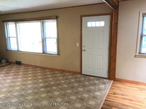 5290 E Clark Rd, Bath, MI 48808 photo 4