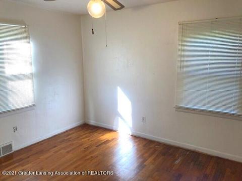 5290 E Clark Rd, Bath, MI 48808 photo 15