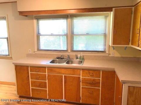 5290 E Clark Rd, Bath, MI 48808 photo 10