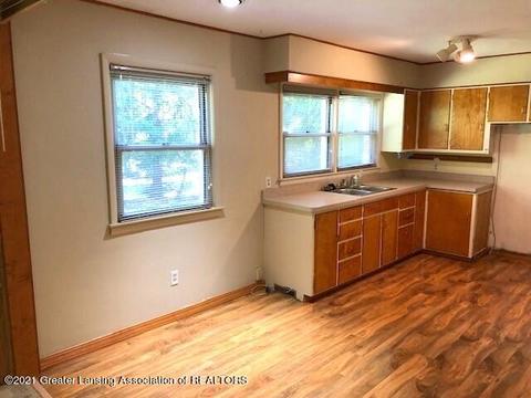 5290 E Clark Rd, Bath, MI 48808 photo 11