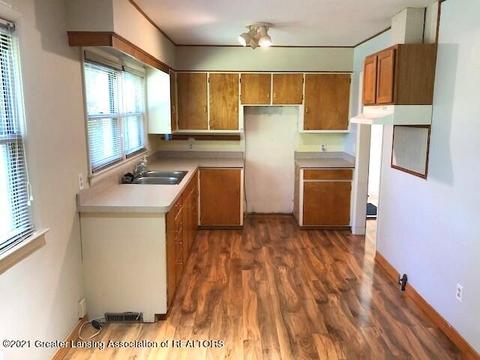 5290 E Clark Rd, Bath, MI 48808 photo 12
