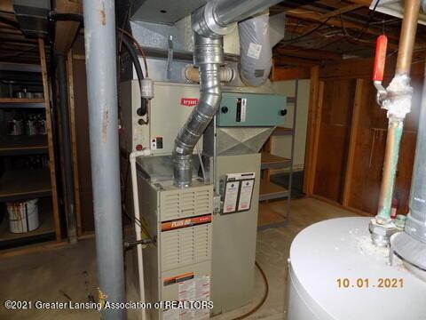 2575 Schippell St, Holt, MI 48842 photo 14