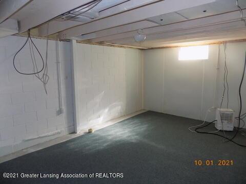 2575 Schippell St, Holt, MI 48842 photo 13