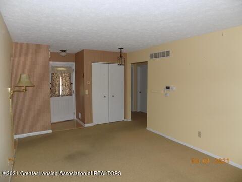 2575 Schippell St, Holt, MI 48842 photo 12