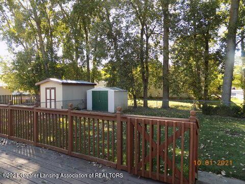 2575 Schippell St, Holt, MI 48842 photo 4