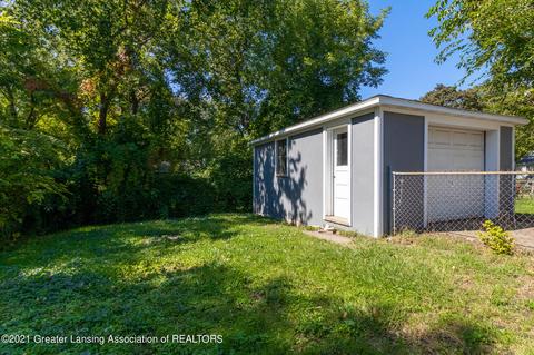 2008 Lyons Ave, Lansing, MI 48910 photo 25
