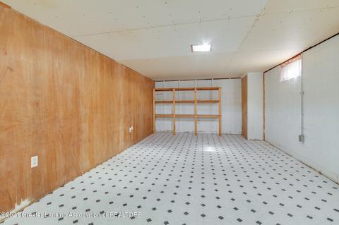 2008 Lyons Ave, Lansing, MI 48910 photo 22