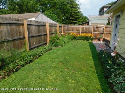 305 E Oak St, Mason, MI 48854 photo 31