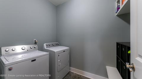 8526 Jacaranda Dr, Dimondale, MI 48821 photo 27