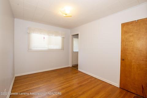 3424 Cornelia Dr, Lansing, MI 48917 photo 8